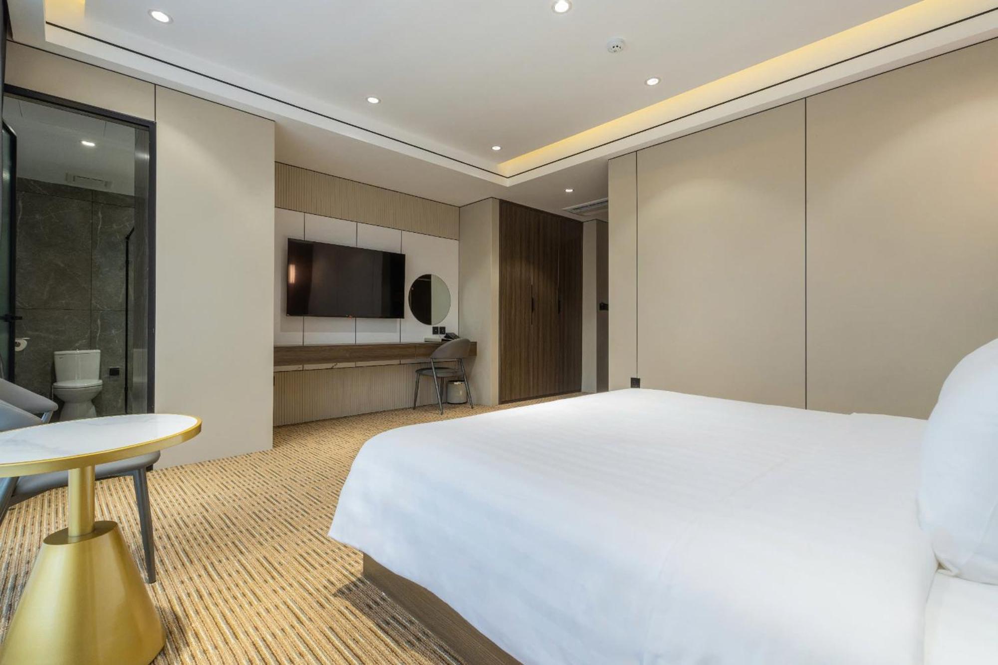 Khách sạn International Hà Nội