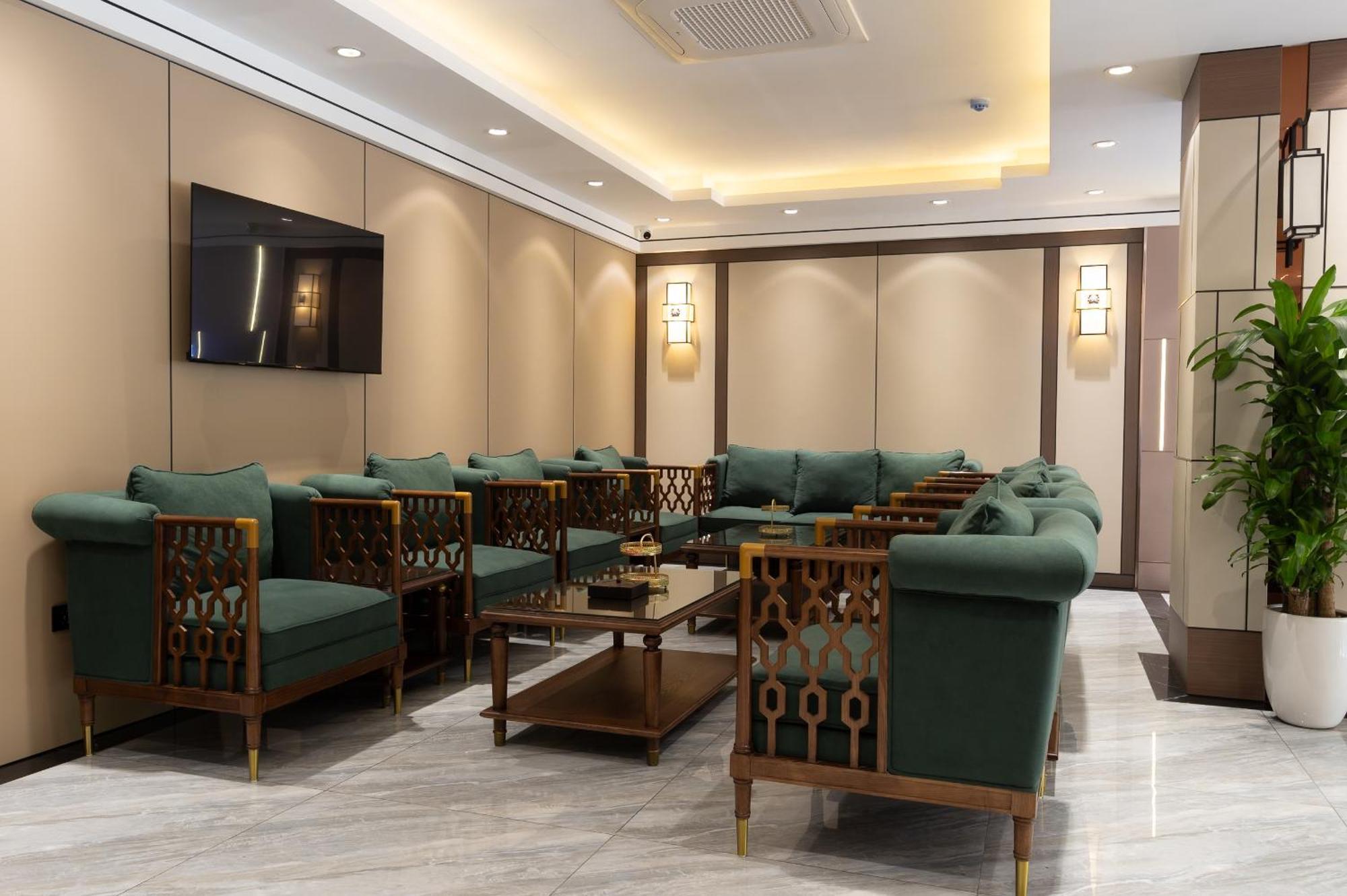 Khách sạn International Hà Nội