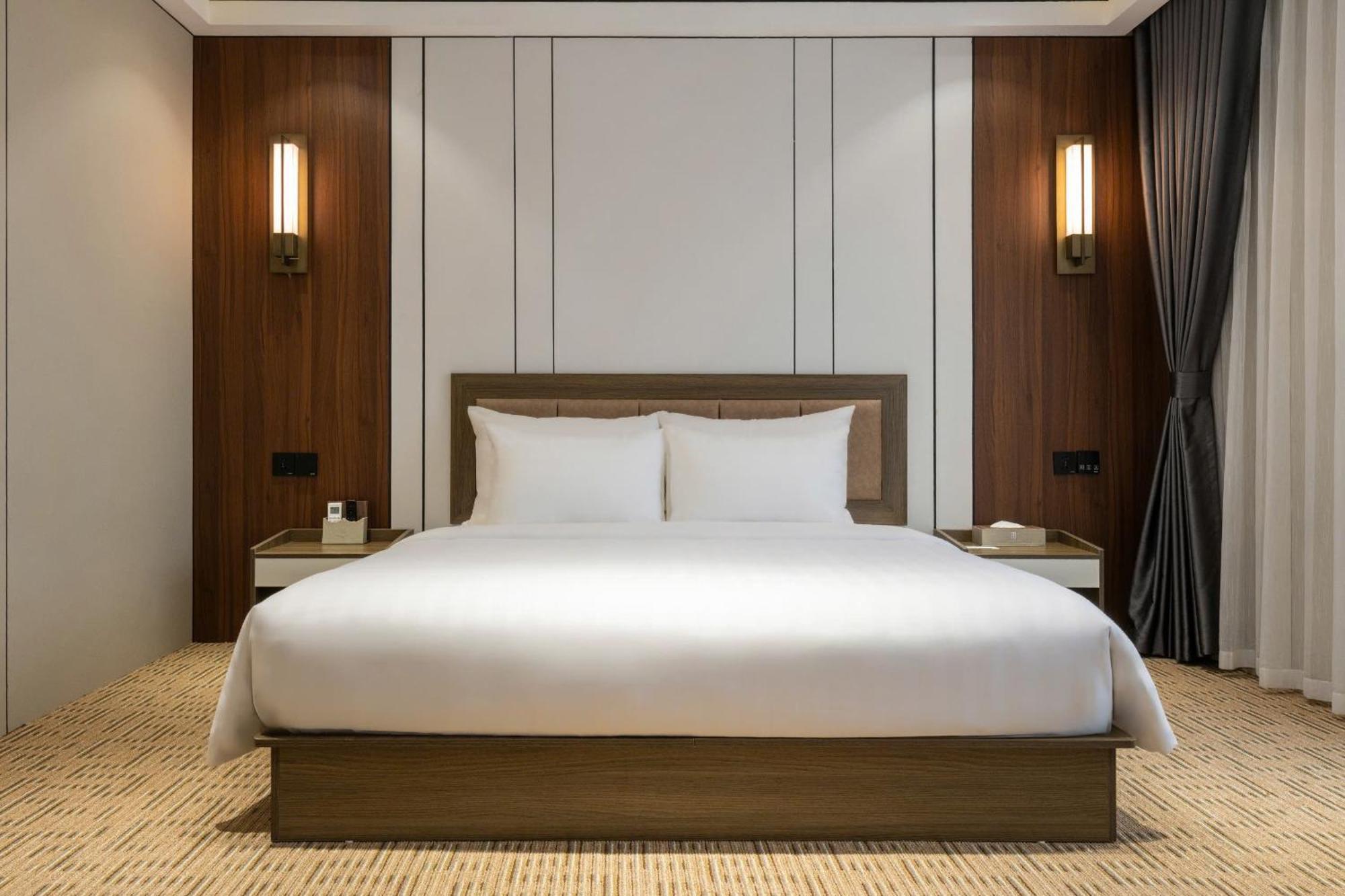 International Hotel 3*